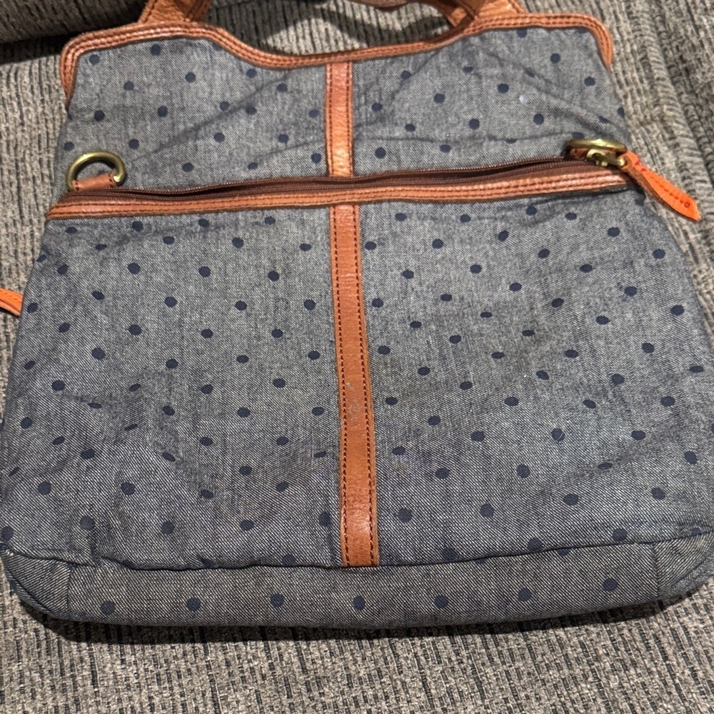 Fossil Navy and Gray Tote with Tan Trim - Picture 5 of 7